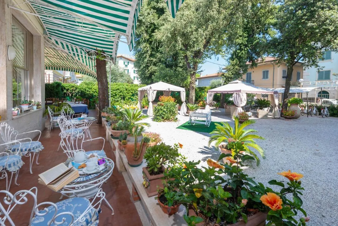 Hotel Tirreno Forte dei Marmi